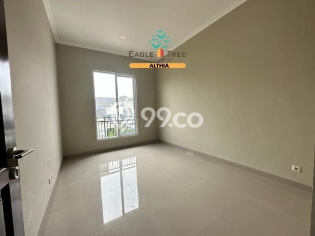JUAL CEPAT! Rumah Siap Huni Lokasi Premium BSD, Luas 142m² LB 185m² JUAL CEPAT! Rumah Siap Huni Lokasi Premium BSD, Luas 142m² LB 185m²