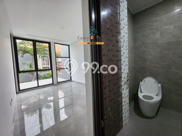 PROMO TERBATAS! Rumah Berkualitas di Bintaro, Tangerang Selatan, Luas 212m² LB 300m² PROMO TERBATAS! Rumah Berkualitas di Bintaro, Tangerang Selatan, Luas 212m² LB 300m²