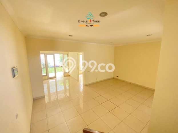 Ready to Use! Luxury House LT 238m2 Desain Modern di BSD Ready to Use! Luxury House LT 238m2 Desain Modern di BSD