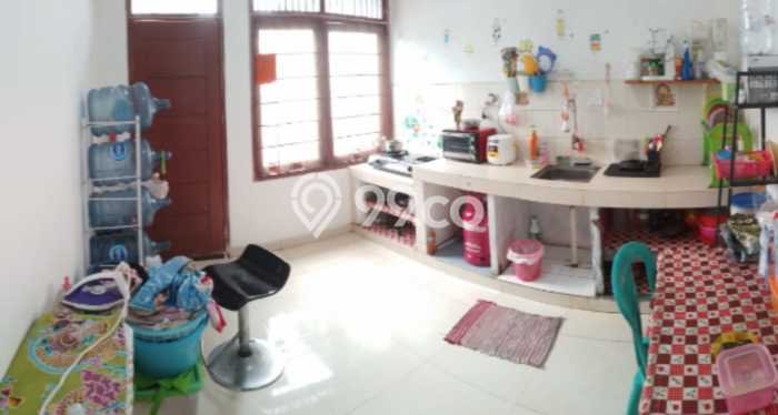 Hunian Elit LB 168m2 Siap Pakai Desain Elegan di Bintaro, Tangerang Selatan Hunian Elit LB 168m2 Siap Pakai Desain Elegan di Bintaro, Tangerang Selatan