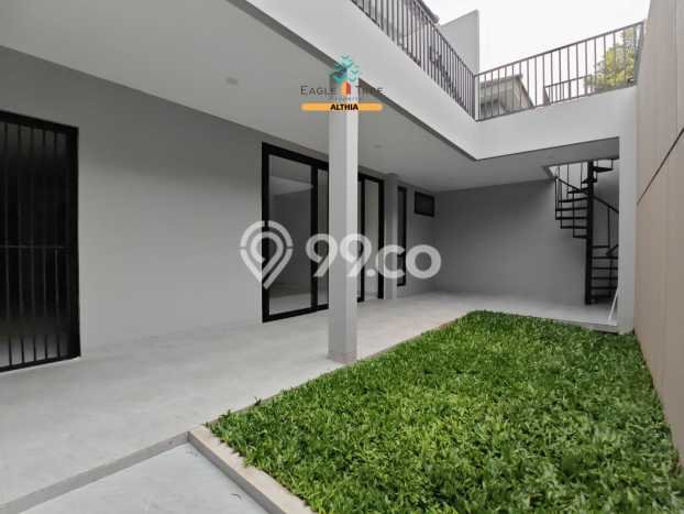 Rumah Luxury Modern Tanpa Renovasi di BSD City Tangerang Rumah Luxury Modern Tanpa Renovasi di BSD City Tangerang