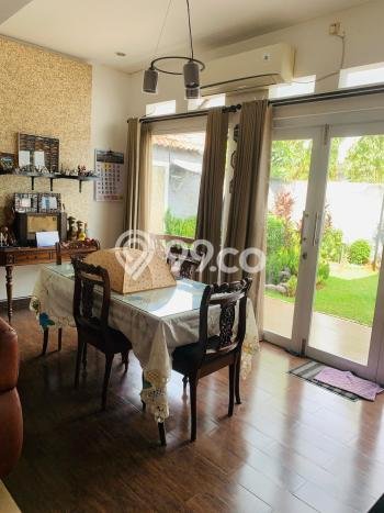 Rumah Luxury Modern Tanpa Renovasi di Cirendeu Jakarta Selatan Rumah Luxury Modern Tanpa Renovasi di Cirendeu Jakarta Selatan