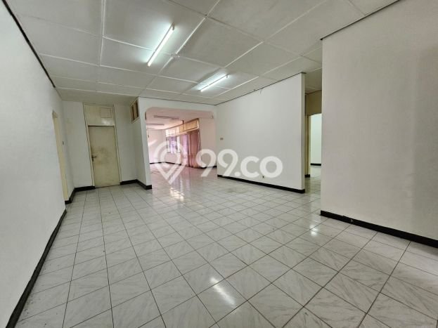 Rumah Elit Modern Siap Huni di Bendungan Hilir Jakarta Pusat Rumah Elit Modern Siap Huni di Bendungan Hilir Jakarta Pusat