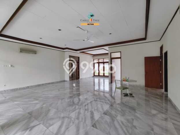 Rumah Minimalis LT 916m² Siap Huni di Cipete, Dekat Pusat Perbelanjaan, Jakarta Selatan Rumah Minimalis LT 916m² Siap Huni di Cipete, Dekat Pusat Perbelanjaan, Jakarta Selatan