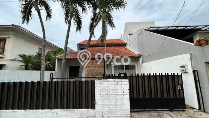 Dijual Rumah Mewah Megah Dengan View Eksklusif di Cinere, Jakarta Selatan Dijual Rumah Mewah Megah Dengan View Eksklusif di Cinere, Jakarta Selatan