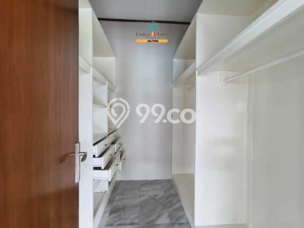 Rumah Minimalis LT 916m² Siap Huni di Cipete, Dekat Pusat Perbelanjaan, Jakarta Selatan Rumah Minimalis LT 916m² Siap Huni di Cipete, Dekat Pusat Perbelanjaan, Jakarta Selatan