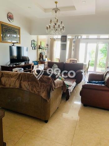 Rumah Luxury Modern Tanpa Renovasi di Cirendeu Jakarta Selatan Rumah Luxury Modern Tanpa Renovasi di Cirendeu Jakarta Selatan