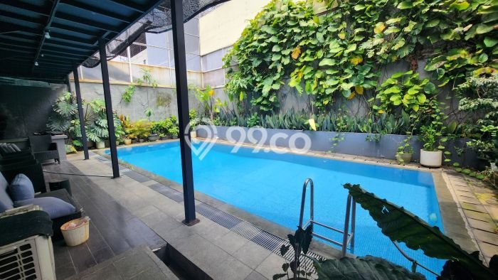 Rumah Luxury Modern Tanpa Renovasi di Bintaro Tangerang Selatan Rumah Luxury Modern Tanpa Renovasi di Bintaro Tangerang Selatan