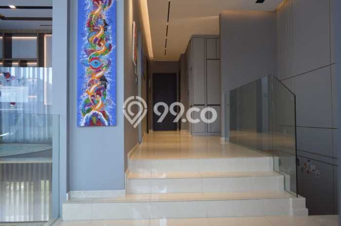 Jual Rumah Mewah Megah Dengan View Cantik di BSD, Tangerang Jual Rumah Mewah Megah Dengan View Cantik di BSD, Tangerang