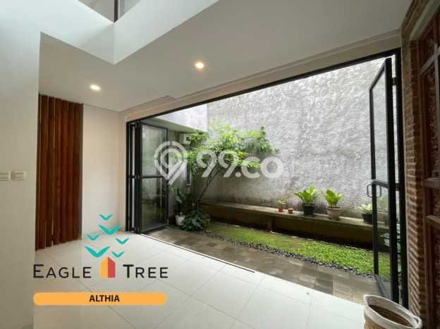 Rumah Elit Modern Tanpa Renovasi di Lebak Bulus Jakarta Selatan Rumah Elit Modern Tanpa Renovasi di Lebak Bulus Jakarta Selatan