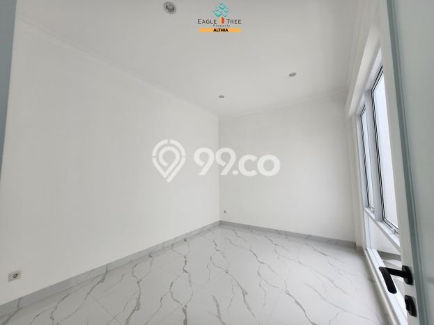 Ready to Use! Luxury House LT 135m2 Desain Elegan di Bintaro Ready to Use! Luxury House LT 135m2 Desain Elegan di Bintaro