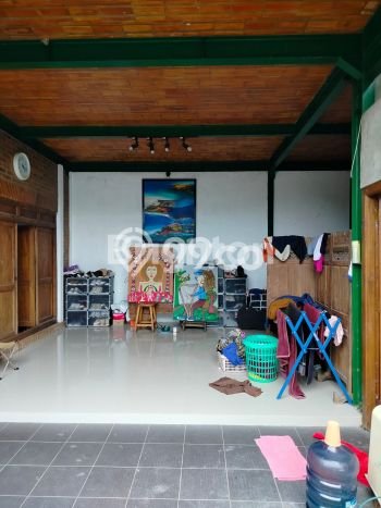 Hunian Cantik Modern Lb 168m2 di Kasihan, Bantul Hunian Cantik Modern Lb 168m2 di Kasihan, Bantul