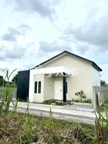 Rumah Modern Minimalis 2 Kamar Bisa Langsung Pindah di Berbah Rumah Modern Minimalis 2 Kamar Bisa Langsung Pindah di Berbah