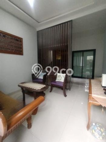 Jual Rumah Mewah Elegan Dengan View Eksklusif di Jatiwaringin, Bekasi Jual Rumah Mewah Elegan Dengan View Eksklusif di Jatiwaringin, Bekasi