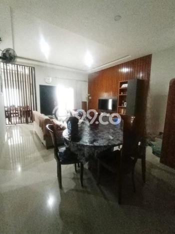 Jual Rumah Mewah Elegan Dengan View Eksklusif di Jatiwaringin, Bekasi Jual Rumah Mewah Elegan Dengan View Eksklusif di Jatiwaringin, Bekasi