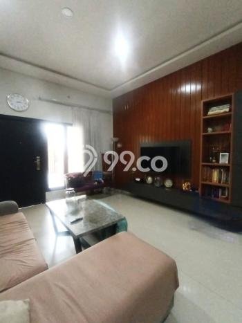 Jual Rumah Mewah Elegan Dengan View Eksklusif di Jatiwaringin, Bekasi Jual Rumah Mewah Elegan Dengan View Eksklusif di Jatiwaringin, Bekasi