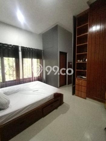 Jual Rumah Mewah Elegan Dengan View Eksklusif di Jatiwaringin, Bekasi Jual Rumah Mewah Elegan Dengan View Eksklusif di Jatiwaringin, Bekasi