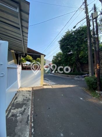Rumah Modern 4 Kamar LT 120m2 di Kampung Rambutan Rumah Modern 4 Kamar LT 120m2 di Kampung Rambutan