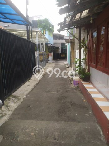 For Sale Rumah 4 Kamar Lokasi Strategis Nyaman dan Strategis di Tebet For Sale Rumah 4 Kamar Lokasi Strategis Nyaman dan Strategis di Tebet