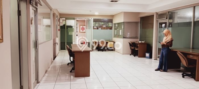 Kantor Dijual di Prime Area Jakarta Timur Luas 700m2 Kantor Dijual di Prime Area Jakarta Timur Luas 700m2