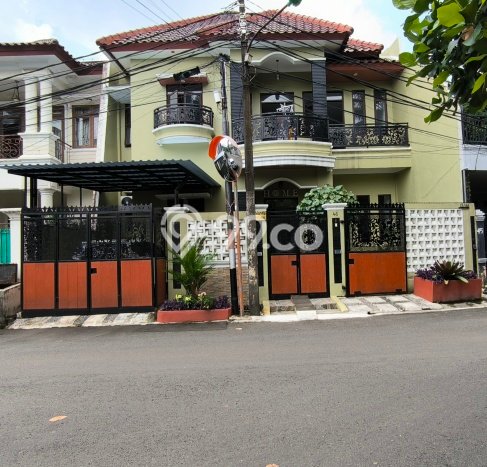 Hunian Eksklusif Dijual LT 168m2 di Duren Sawit, Jakarta Timur Hunian Eksklusif Dijual LT 168m2 di Duren Sawit, Jakarta Timur