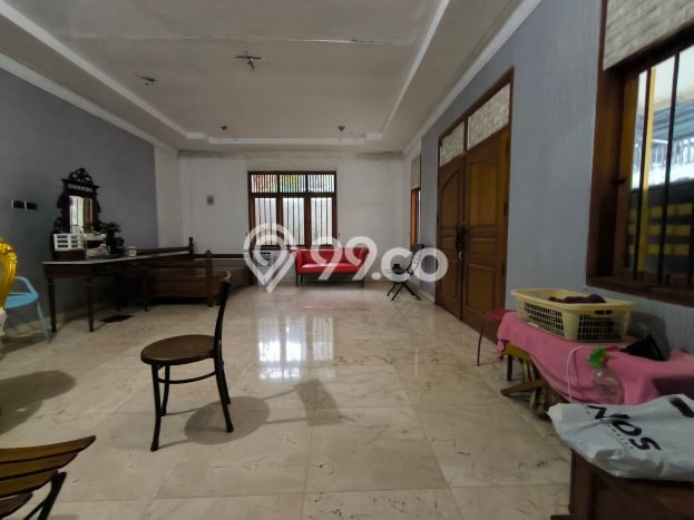 Ready to Use! Premium House LT 1133m2 Desain Elegan di Cawang Ready to Use! Premium House LT 1133m2 Desain Elegan di Cawang