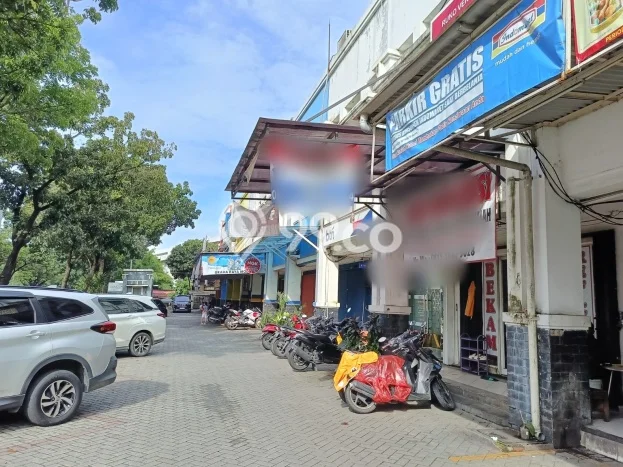 Ruko Dijual Lokasi Stratagis di Serpong Utara Tangerang Selatan Cocok untuk Investasi Ruko Dijual Lokasi Stratagis di Serpong Utara Tangerang Selatan Cocok untuk Investasi