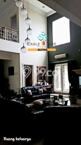Hunian Mewah LB 500m2 Siap Pakai Desain Elegan di Bintaro, Jakarta Selatan Hunian Mewah LB 500m2 Siap Pakai Desain Elegan di Bintaro, Jakarta Selatan