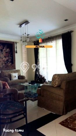 Hunian Mewah LB 500m2 Siap Pakai Desain Elegan di Bintaro, Jakarta Selatan Hunian Mewah LB 500m2 Siap Pakai Desain Elegan di Bintaro, Jakarta Selatan