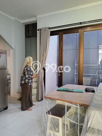 Rumah sewa siap pakai 2 KT di Graha Raya, Tangerang Selatan Rumah sewa siap pakai 2 KT di Graha Raya, Tangerang Selatan