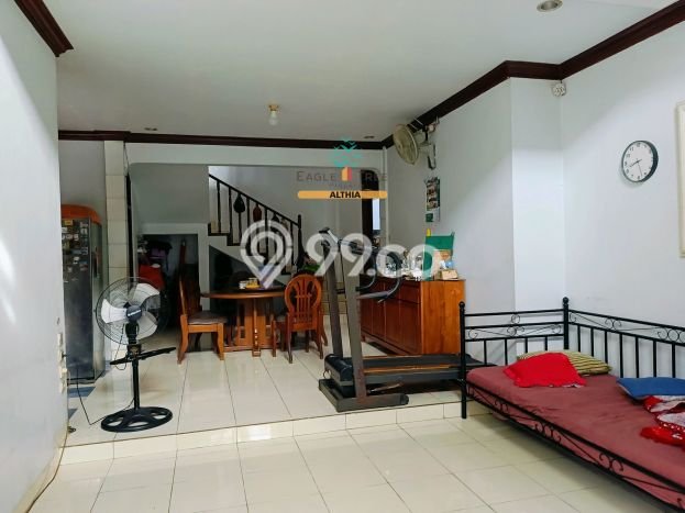 Jual Rumah Favorit Siap Huni LB 334m2 di Ciledug, Tangerang Jual Rumah Favorit Siap Huni LB 334m2 di Ciledug, Tangerang