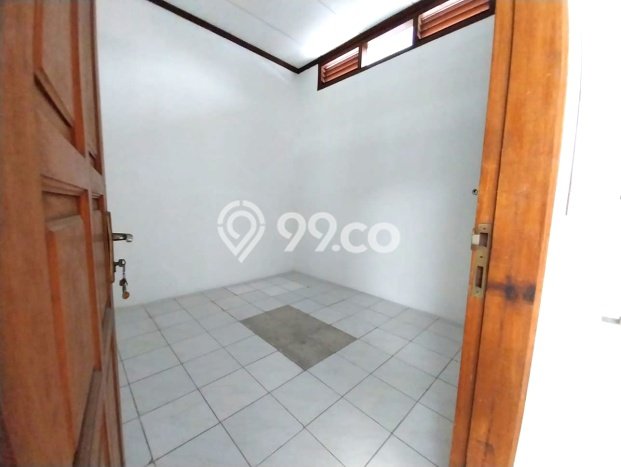 Dijual Rumah Strategis Bagus Punya 5 KT di Ciledug Tangerang SHM Dijual Rumah Strategis Bagus Punya 5 KT di Ciledug Tangerang SHM