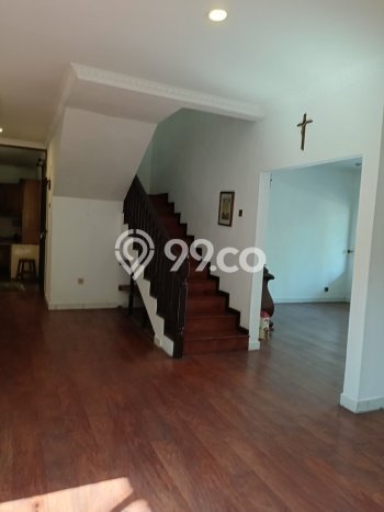 Hunian Elit LB 500m2 Siap Pakai Desain Elegan di Bintaro, Tangerang Selatan Hunian Elit LB 500m2 Siap Pakai Desain Elegan di Bintaro, Tangerang Selatan