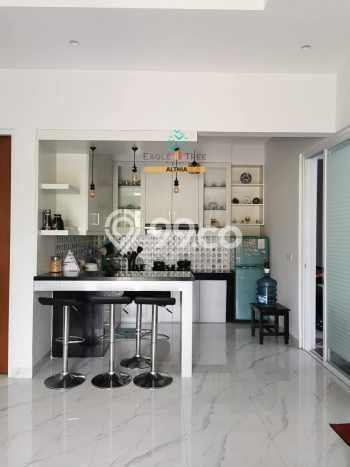 Rumah Luas Asri 4 KT Siap Pakai di Bintaro Tangerang Selatan Rumah Luas Asri 4 KT Siap Pakai di Bintaro Tangerang Selatan