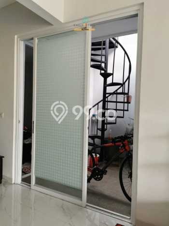Rumah Luas Asri 4 KT Siap Pakai di Bintaro Tangerang Selatan Rumah Luas Asri 4 KT Siap Pakai di Bintaro Tangerang Selatan
