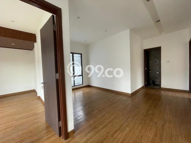 Hunian Mewah LB 340m2 Siap Huni Desain Elegan di Bintaro, Tangerang Selatan Hunian Mewah LB 340m2 Siap Huni Desain Elegan di Bintaro, Tangerang Selatan