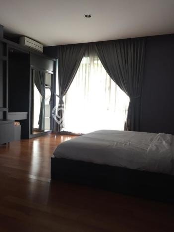Hunian Eksklusif Dijual LT 708m2 di Coblong, Bandung Hunian Eksklusif Dijual LT 708m2 di Coblong, Bandung