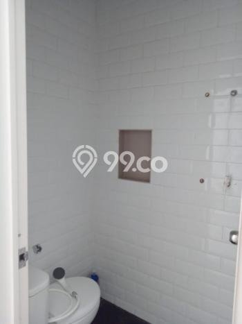 Dijual Hunian Rumah Terawat 3 KT di Taman Kopo Indah, Bandung Dijual Hunian Rumah Terawat 3 KT di Taman Kopo Indah, Bandung