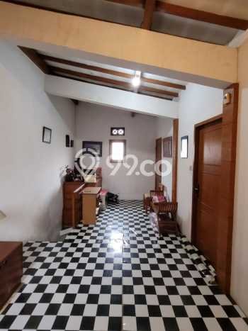 Rumah Modern 5 KT di Setra Duta Bandung Rumah Modern 5 KT di Setra Duta Bandung