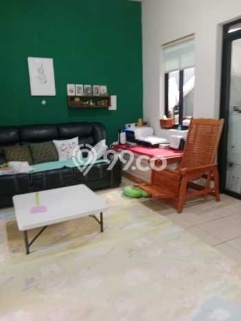 Rumah Luxury Modern Tanpa Renovasi di Kota Baru Parahyangan Bandung Rumah Luxury Modern Tanpa Renovasi di Kota Baru Parahyangan Bandung