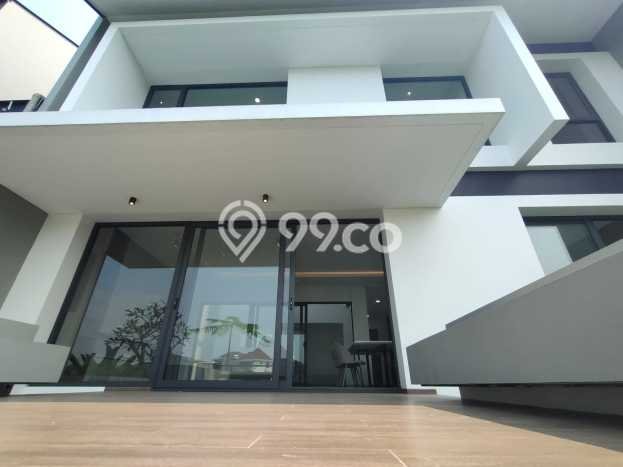 Rumah Luxury Modern Tanpa Renovasi di Kota Baru Parahyangan Bandung Rumah Luxury Modern Tanpa Renovasi di Kota Baru Parahyangan Bandung