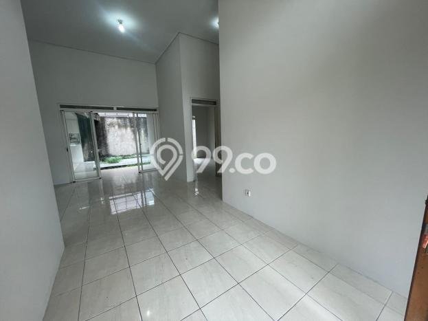 Rumah Elit Modern Tanpa Renovasi di Kota Baru Parahyangan Bandung Rumah Elit Modern Tanpa Renovasi di Kota Baru Parahyangan Bandung