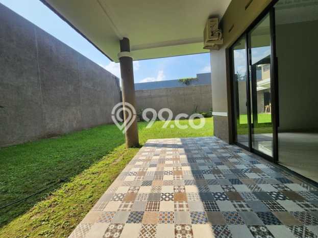 Hunian Elit LB 350m2 Siap Huni Desain Elegan di Kota Baru Parahyangan, Bandung Hunian Elit LB 350m2 Siap Huni Desain Elegan di Kota Baru Parahyangan, Bandung