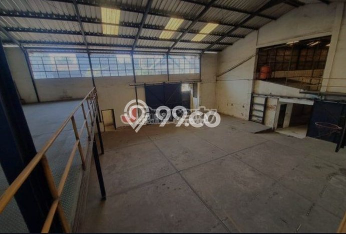 Untuk Dijual! Komersial di Pungkur Bandung LT 418m2 / LB 650m2 Kawasan Strategis Untuk Dijual! Komersial di Pungkur Bandung LT 418m2 / LB 650m2 Kawasan Strategis