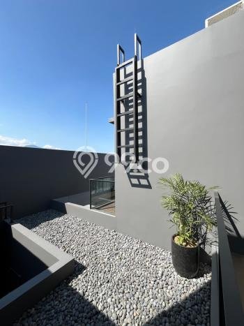 Jual Rumah Mewah Elegan Dengan View Eksklusif di Summarecon Bandung, Bandung Jual Rumah Mewah Elegan Dengan View Eksklusif di Summarecon Bandung, Bandung