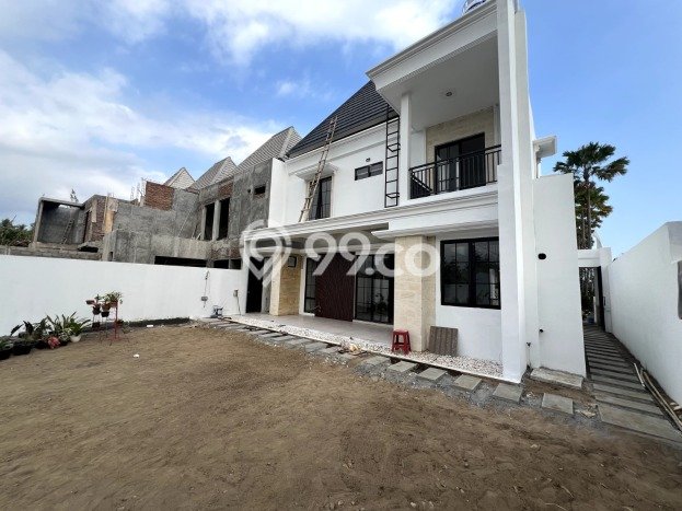 Rumah 4 Kamar Dekat dengan Akses Transportasi, Yogyakarta - Harga Menarik Rumah 4 Kamar Dekat dengan Akses Transportasi, Yogyakarta - Harga Menarik