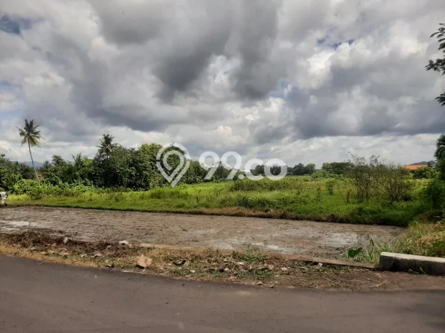 Kavling Tanah di Godean Dijual Luas 236m2 Legalitas SHM Kavling Tanah di Godean Dijual Luas 236m2 Legalitas SHM