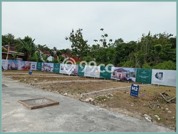 Lahan Dijual Lokasi Kasihan, Bantul dengan Luas Tanah 160m2 dan Status SHM Lahan Dijual Lokasi Kasihan, Bantul dengan Luas Tanah 160m2 dan Status SHM