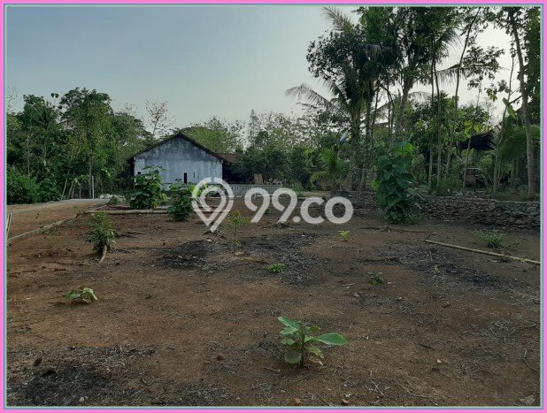 Tanah Lokasi Strategis Kawasan Godean, Luas 130m², Dekat ke Pusat Kota Tanah Lokasi Strategis Kawasan Godean, Luas 130m², Dekat ke Pusat Kota