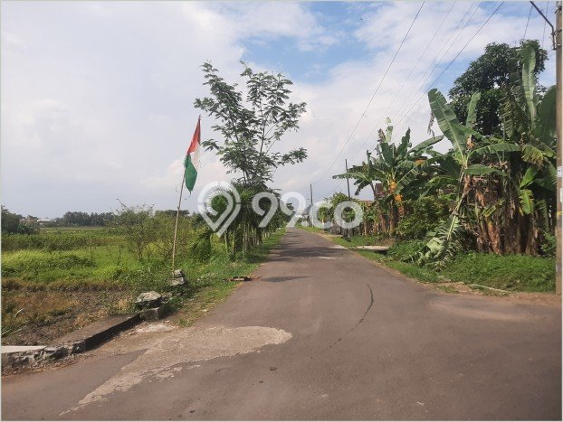 Lahan untuk Dijual di Godean Sleman Luas 130m2 Lahan untuk Dijual di Godean Sleman Luas 130m2